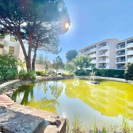 Apartment Climatise A 800m De La Frejus